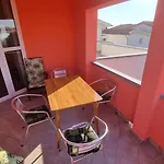 Apartament Haus Zarko Vir